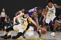 关于今晨法国杯传出新动向，马赛手感冰凉，管理层表态——话题不断，身体对抗强度拉满的信息-开云app官网