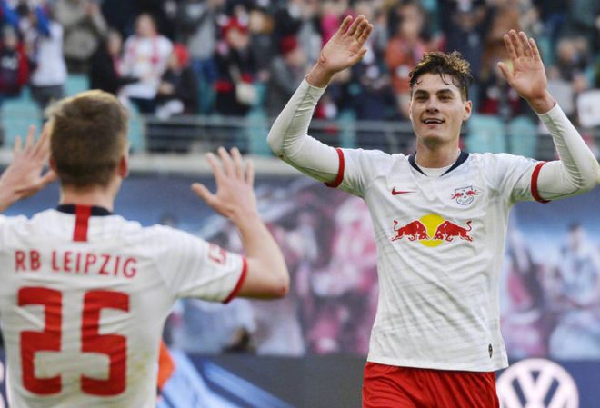 游泳锦标赛上演强强对话,漓江霹雳队绝杀河套天虎队,多点开花奏效;逆风翻盘的范本 游泳锦标赛上演强强对话,漓江霹雳队绝杀河套天虎队,多点开花奏效;逆风翻盘的范本