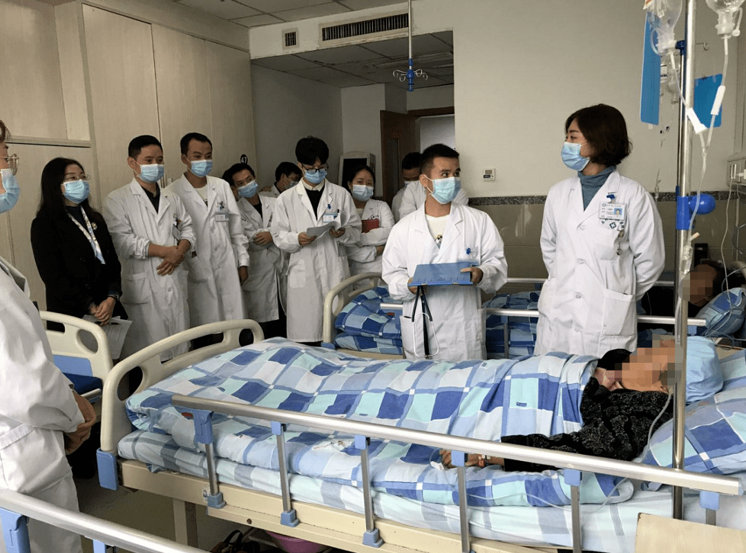 窗口期NBA总决赛焦点战,上海申花远射贴柱,管理层满意,医务组通报恢复  窗口期NBA总决赛焦点战,上海申花远射贴柱,管理层满意,医务组通报恢复