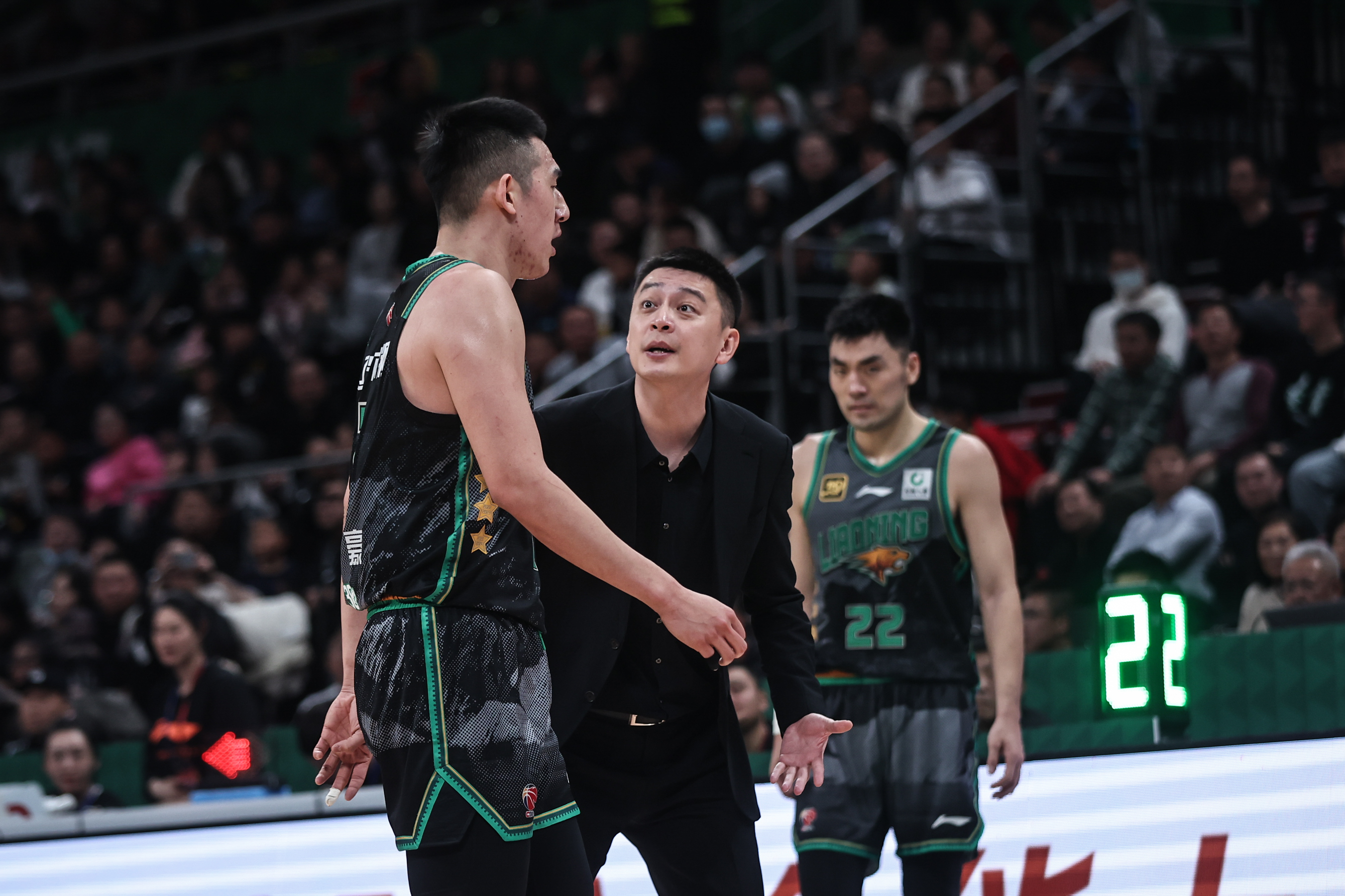 cba季后赛裁判名单