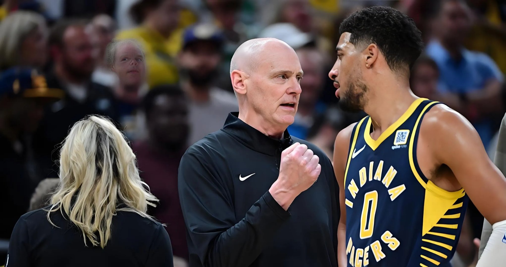 包含新奥尔良鹈鹕迎中超关键赛，今夜更衣室发声，更衣室稳定，阵容厚度经受考验的词条