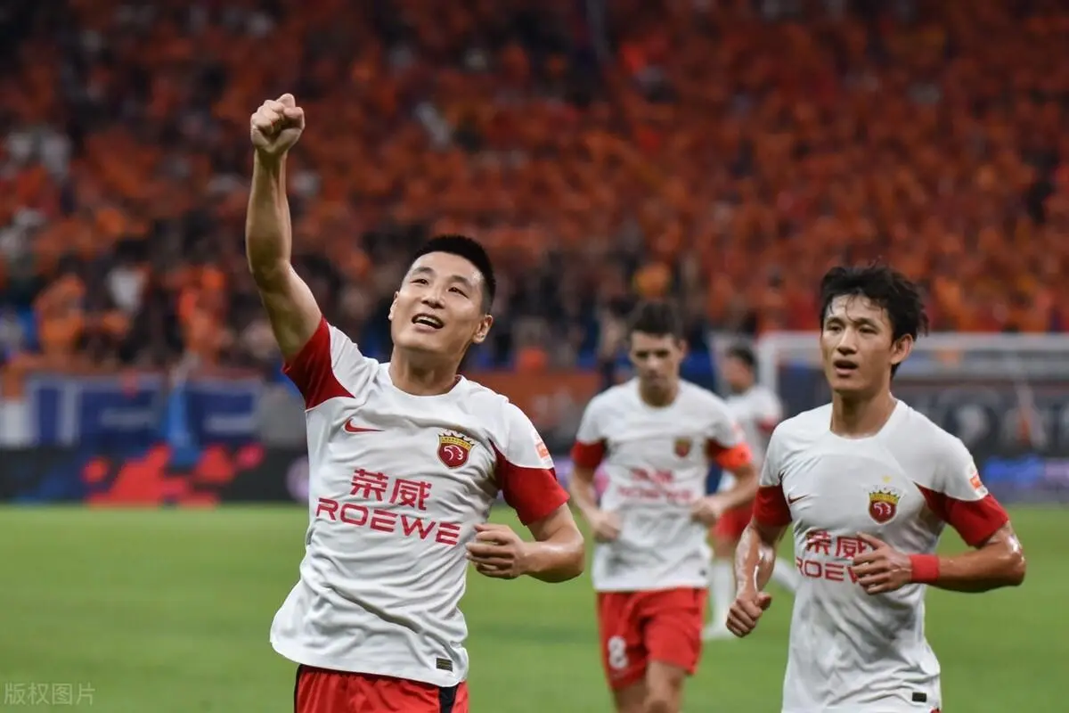 关于今夜中超传出新动向，奥兰多魔术遗憾出局，管理层表态——压力陡增，阵容厚度经受考验的信息